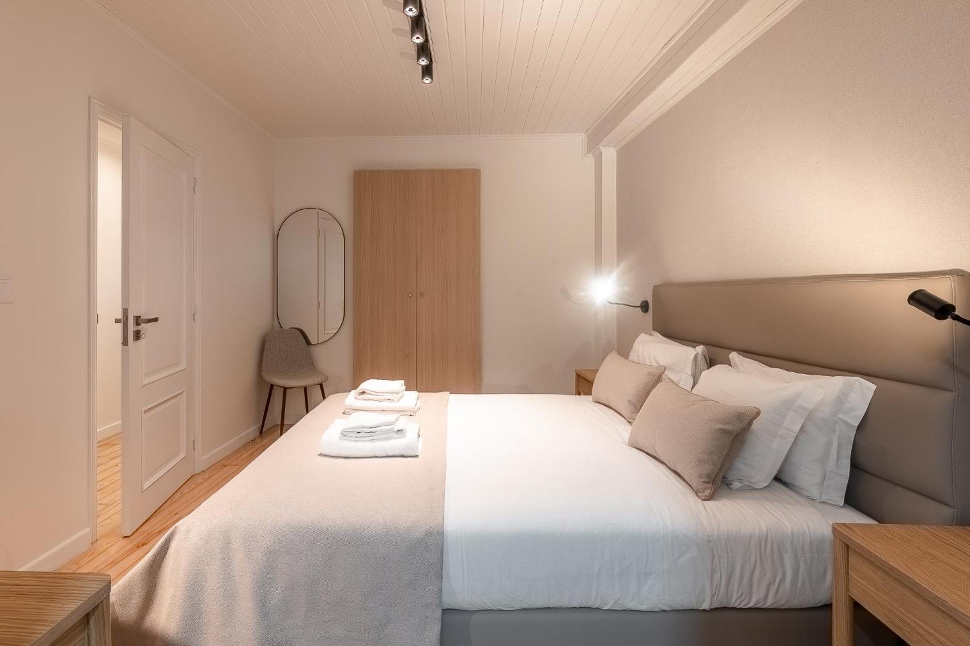 Fully Renovated! In The Heart Of The Old Town - Bica *