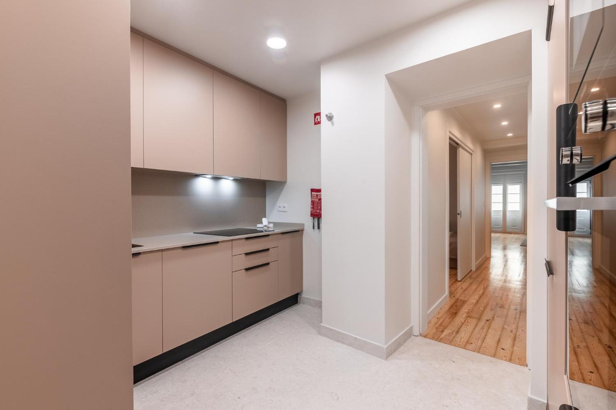 Fully Renovated! In The Heart Of The Old Town - Bica * Lissabon